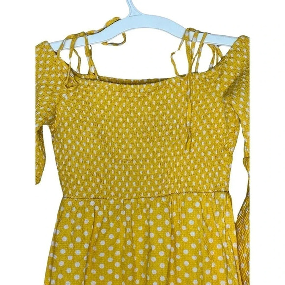 Tularose smocked off the shoulder mini dress women’s size small - Picture 2 of 6